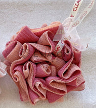 Load image into Gallery viewer, Hand-Stitched Cleansing/Foaming Puff (Bath Lily) 不会散的手工浴花